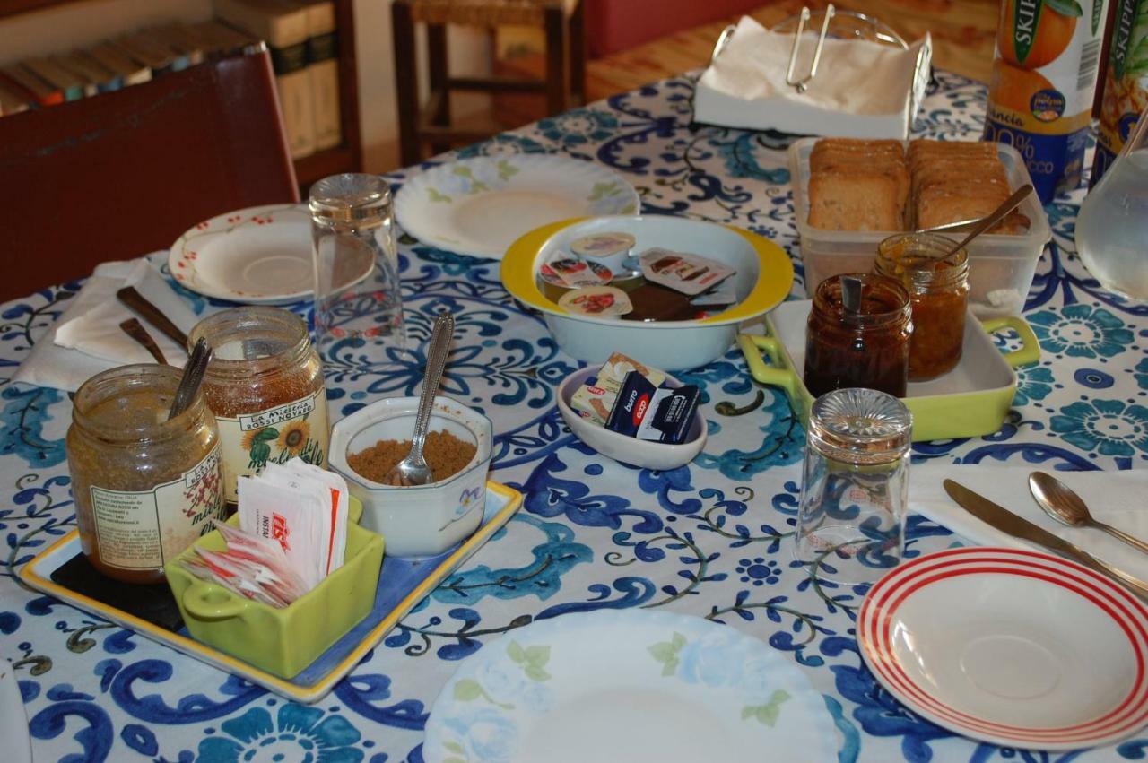 Il Pino Bed & Breakfast Vetulonia Luaran gambar